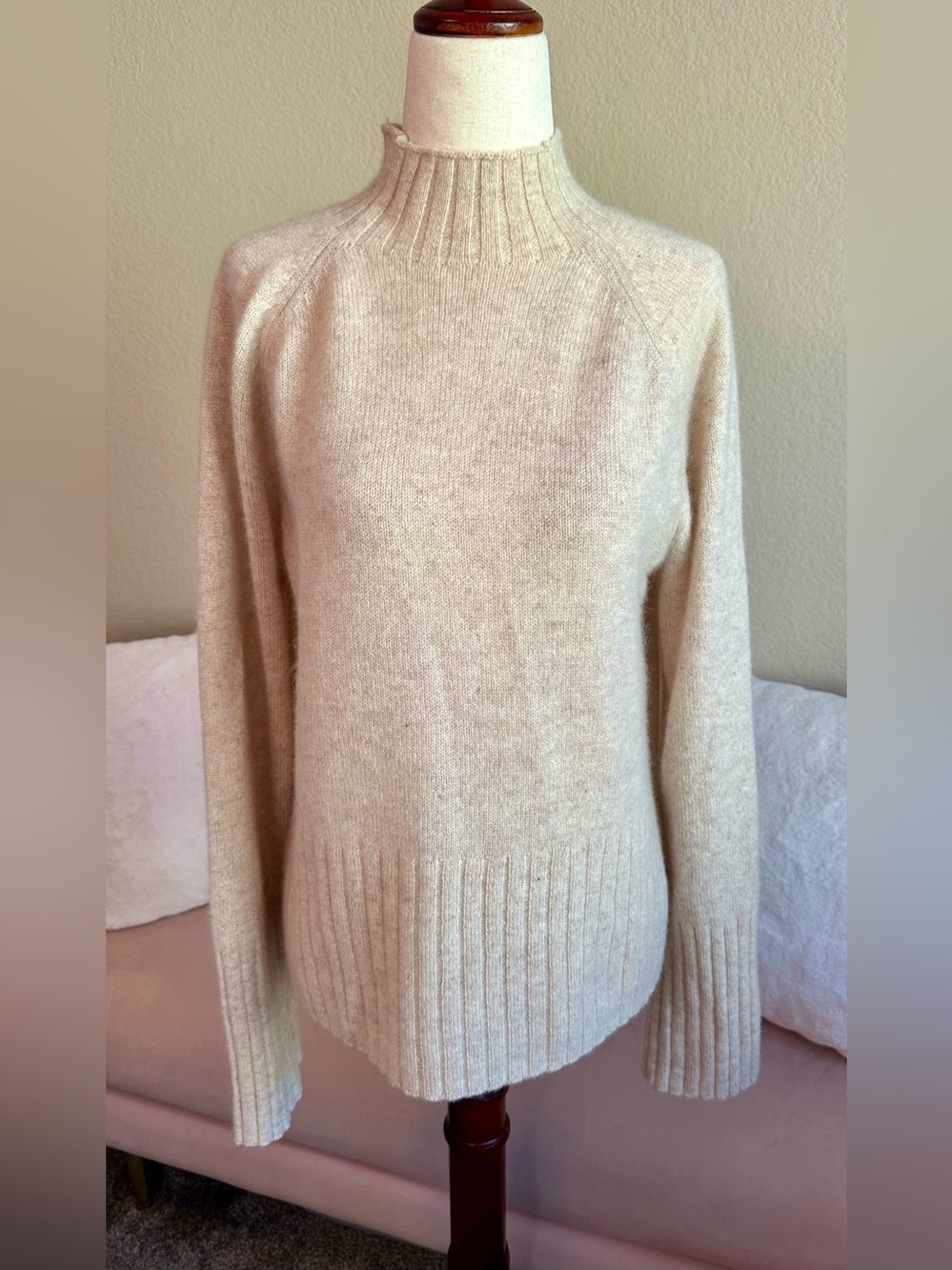 LOFT 100% Cashmere Sweater Women’s Size S Oatmeal Cream Mock Neck Luxury Soft